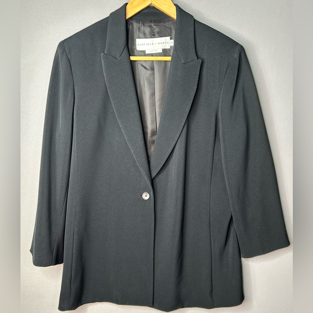 Garfield & Marks Blazer